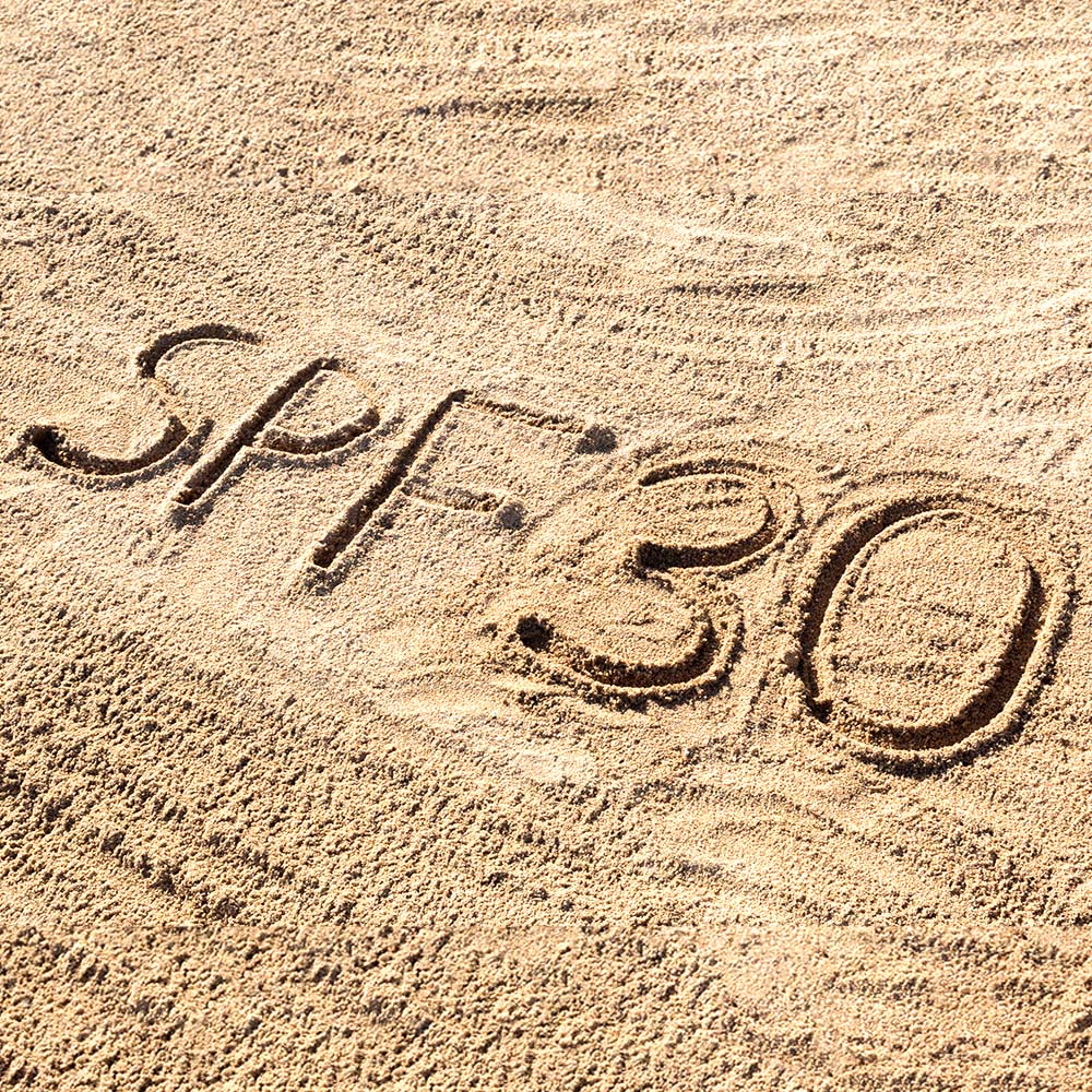 Protecție solară anti -îmbătrânire SPF 30 cu acid hialuronic - 30 ml